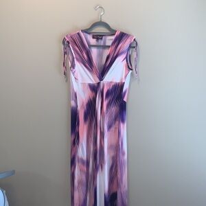 Nancy O’Dell sun dress abstract v neck maxi
